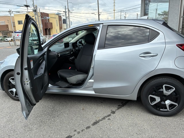 マツダ ＭＡＺＤＡ２ １．５ ＸＤ ＢＤ ディーゼルターボ R6年 (近畿) 99