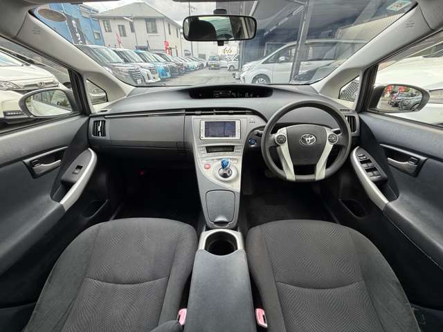 トヨタ プリウス １．８ Ｓ H24年 (近畿) 99