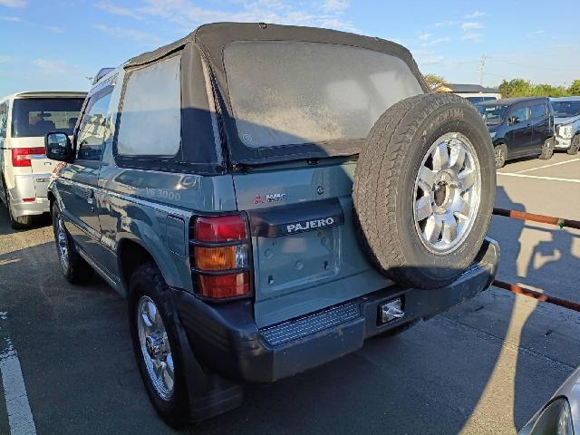 三菱 パジェロ ３．０ Ｊトップ ＶＳ ４ＷＤ H4年 () 99