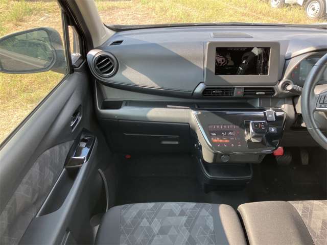 三菱 ｅＫクロス　ＥＶ Ｇ R4年 (東海) 99