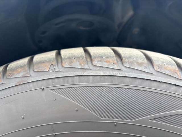 トヨタ ヴォクシー ２．０ ＺＳ 煌ＩＩ H22年 (近畿) 99