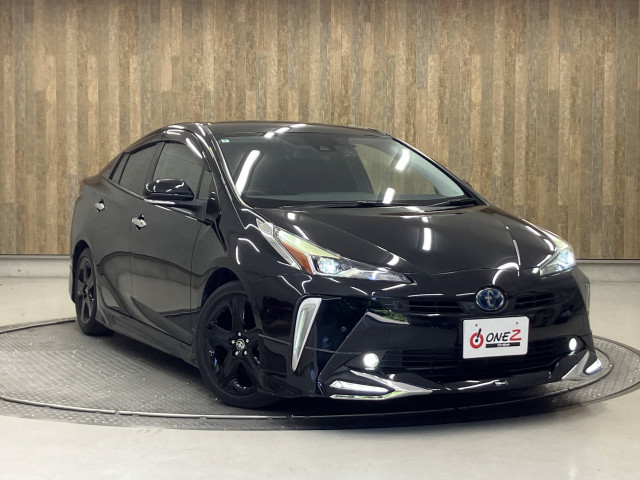 トヨタ プリウス １．８ Ａ プレミアム ツーリングセレクション R2年 () 99