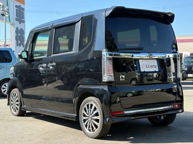 ホンダ Ｎ　ＢＯＸ ６６０ カスタムＧ ターボＳＳパッケージ H29年 (近畿) 99