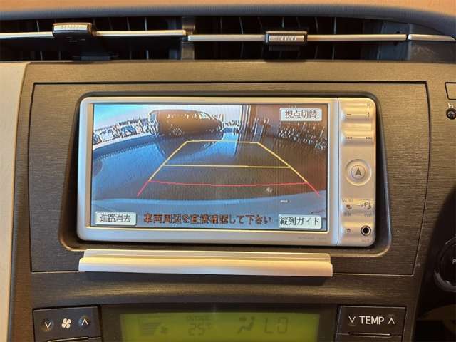 トヨタ プリウス １．８ Ｓ ＬＥＤエディション H23年 (近畿) 99