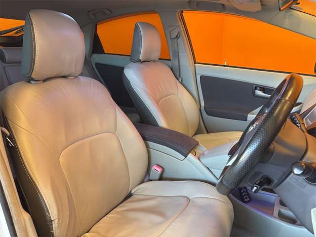 トヨタ プリウス １．８ Ｓ ＬＥＤエディション H23年 (近畿) 99