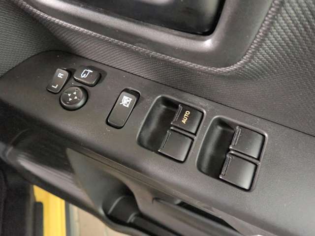 マツダ フレアワゴン　タフスタイル ６６０ タフスタイル ハイブリッド ＸＴ R3年 (近畿) 99