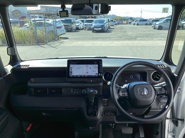 ホンダ Ｎ　ＢＯＸ カスタム ６６０ ターボ コーディネートスタイル ２トーン R8年 () 99
