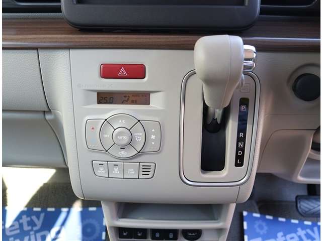 スズキ アルトラパン　ＬＣ ＬＣ ６６０ Ｘ R6年 (関東) 99