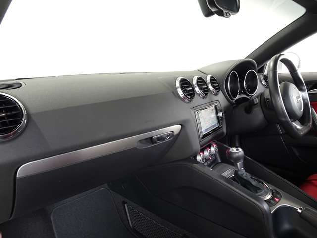 アウディ ＴＴ クーペ　１．８　ＴＦＳＩ H25年 () 99