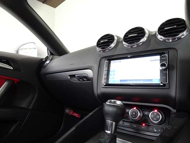 アウディ ＴＴ クーペ　１．８　ＴＦＳＩ H25年 () 99