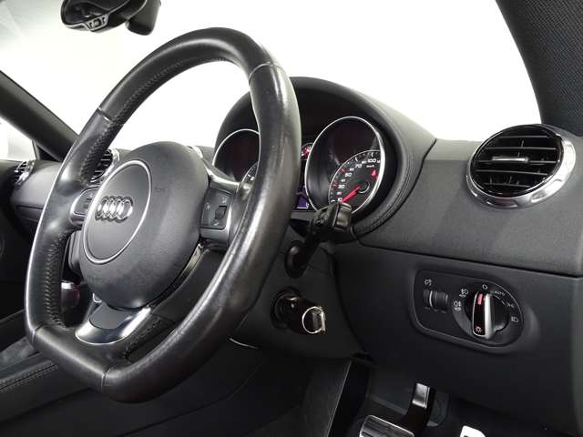 アウディ ＴＴ クーペ　１．８　ＴＦＳＩ H25年 () 99
