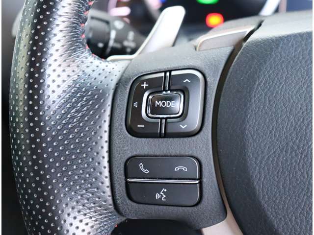 レクサス ＮＸ３００ｈ Ｆスポーツ H28年 () 99