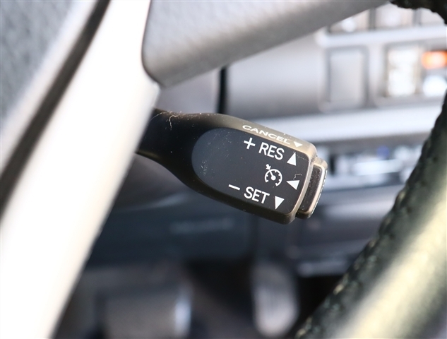 トヨタ ヴォクシー ２．０ ＺＳ 煌ＩＩ R1年 (関東) 99
