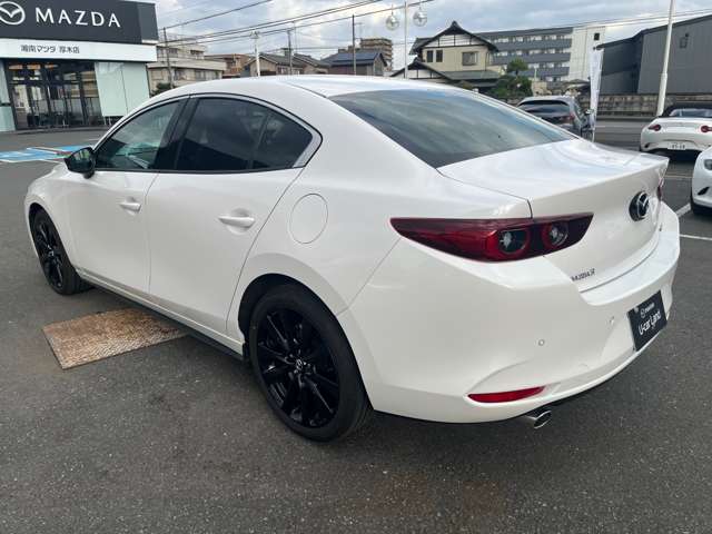 マツダ ＭＡＺＤＡ３　セダン ２．０ ２０Ｓ ブラック セレクション R7年 () 99