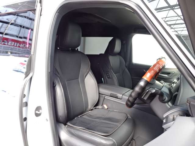トヨタ アルファード　ハイブリッド ハイブリッド ２．５ Ｚ Ｅ－ＦＯＵＲ ４ＷＤ R6年 (関東) 99