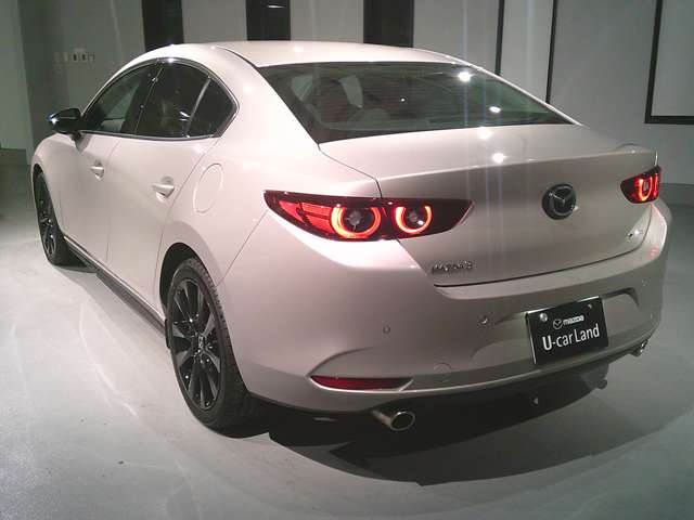 マツダ ＭＡＺＤＡ３　セダン ２．０ ２０Ｓ ブラック セレクション R7年 (関東) 99