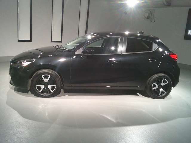 マツダ ＭＡＺＤＡ２ １．５ １５ＢＤ R6年 (関東) 99
