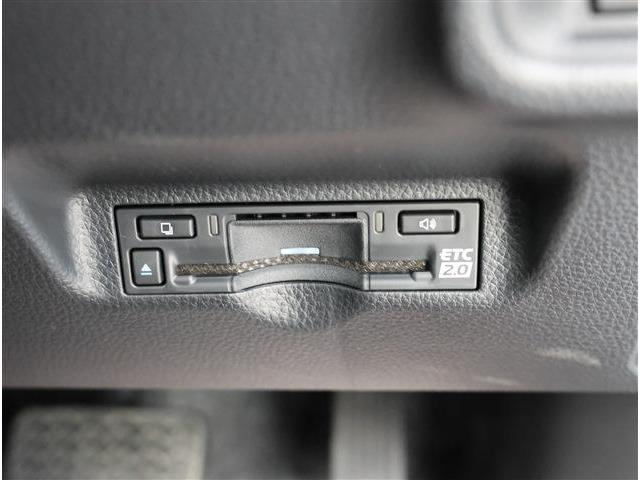 トヨタ シエンタ　ハイブリッド ハイブリッド １．５ Ｚ R8年 (東海) 99