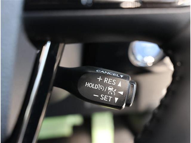 トヨタ プリウス １．８ Ｓ R1年 (東海) 99