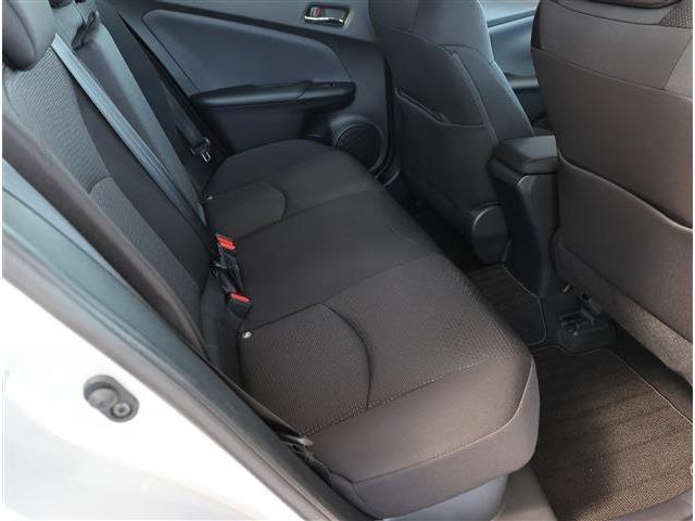 トヨタ プリウス １．８ Ｓ R1年 (東海) 99