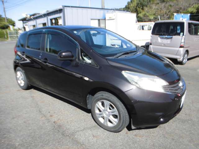 日産 ノート １．２ Ｘ H25年 (東海) 99