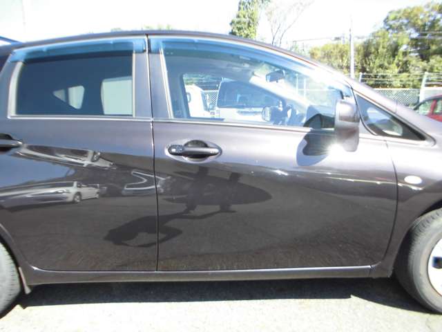 日産 ノート １．２ Ｘ H25年 (東海) 99