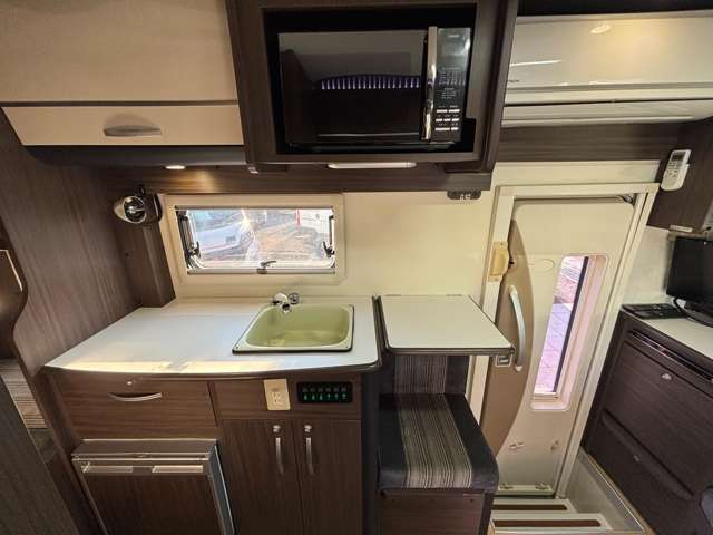 トヨタ カムロード 東和モータース H28年 (関東) 99