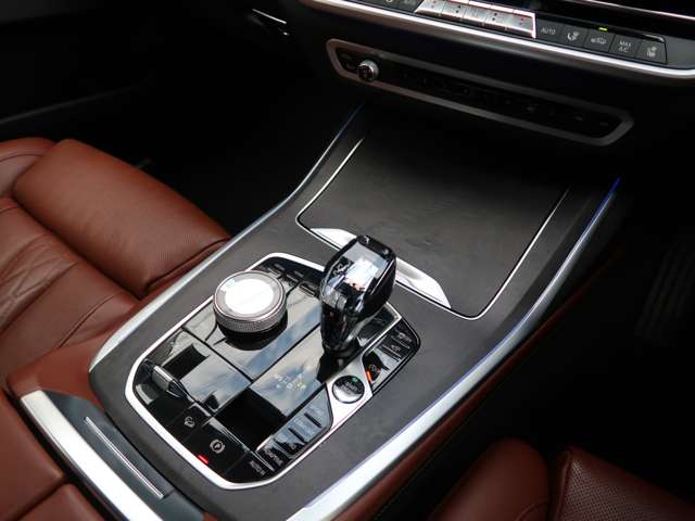 ＢＭＷ Ｘ７ Ｘドライブ３５Ｄ デザイン ピュア エクセレンス ディーゼルターボ ４ＷＤ R2年 (関東) 99