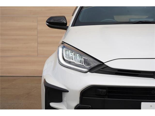 トヨタ ＧＲヤリス １．５ ＲＳ R4年 (中国) 99