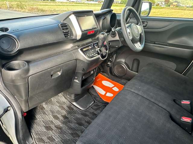 ホンダ Ｎ　ＢＯＸ ６６０ Ｇ Ｌパッケージ ４ＷＤ H27年 () 99