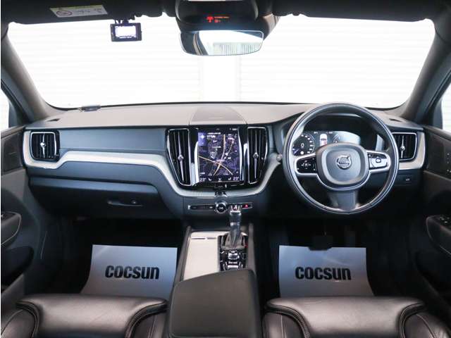 ボルボ ＸＣ６０ Ｔ５ ＡＷＤ インスクリプション ４ＷＤ R1年 (関東) 99