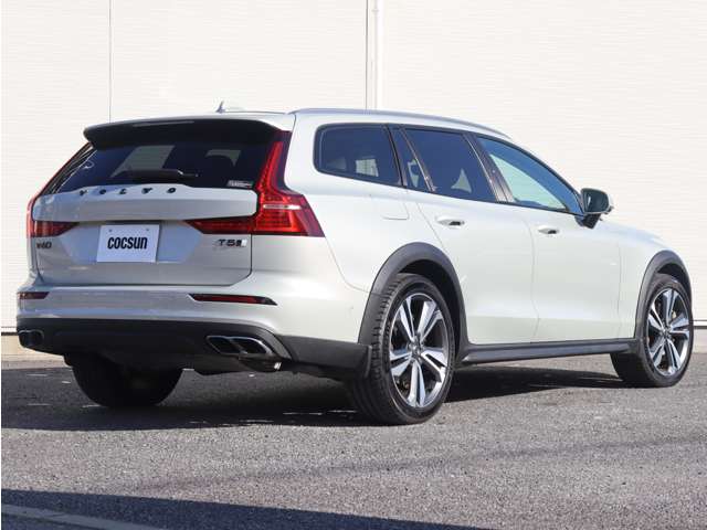 ボルボ Ｖ６０クロスカントリー Ｔ５ ＡＷＤ プロ ４ＷＤ R1年 (関東) 99