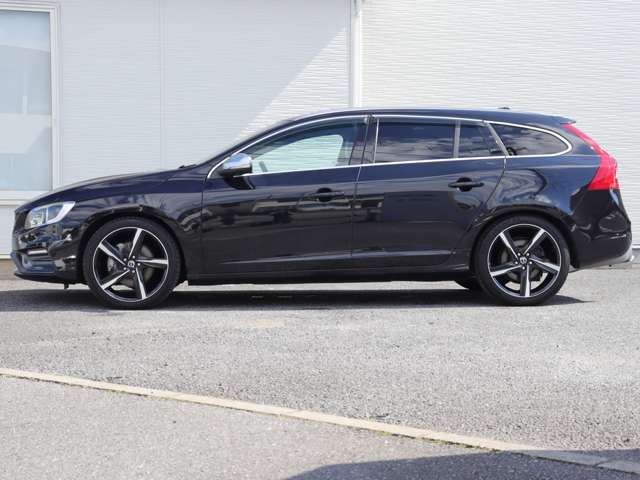 ボルボ Ｖ６０ Ｔ６ ＡＷＤ Ｒデザイン ４ＷＤ H26年 (関東) 99