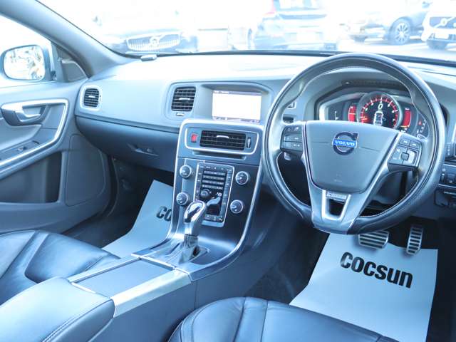 ボルボ Ｖ６０ Ｔ６ ＡＷＤ Ｒデザイン ４ＷＤ H26年 (関東) 99