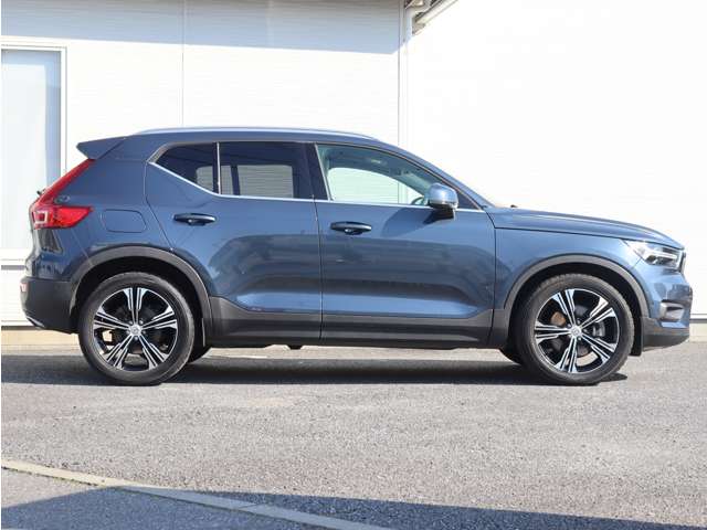 ボルボ ＸＣ４０ Ｔ５ ＡＷＤ インスクリプション ４ＷＤ R2年 (関東) 99