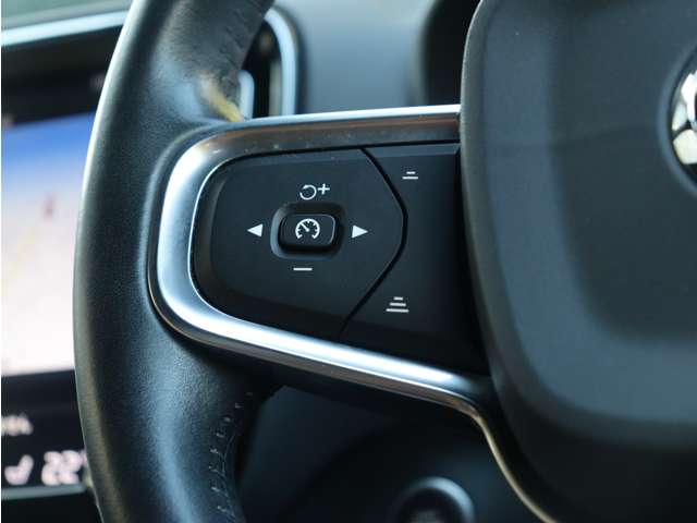 ボルボ ＸＣ４０ Ｔ５ ＡＷＤ インスクリプション ４ＷＤ R2年 (関東) 99