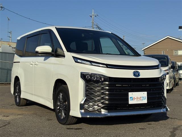 トヨタ ヴォクシー １．８ ハイブリッド Ｓ－Ｚ Ｅ－ＦＯＵＲ ４ＷＤ R4年 (関東) 99