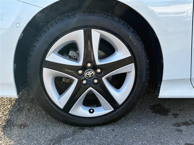 トヨタ プリウスＰＨＶ １．８ Ａ プレミアム H29年 (関東) 99