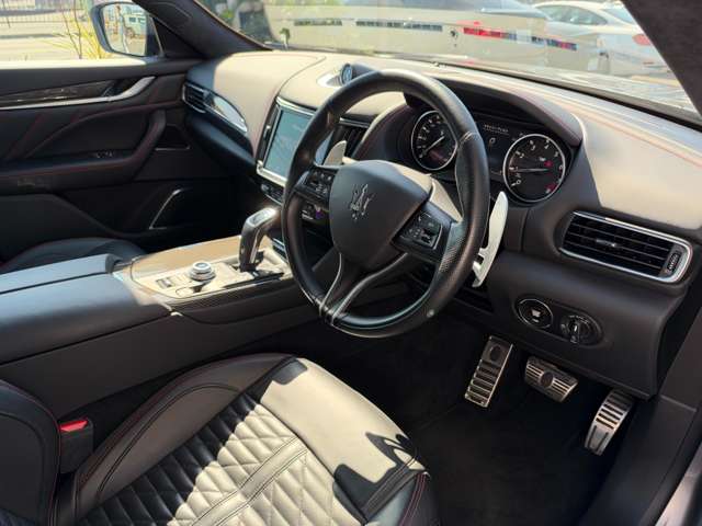 マセラティ レヴァンテ トロフェオ ４ＷＤ R4年 (東海) 99