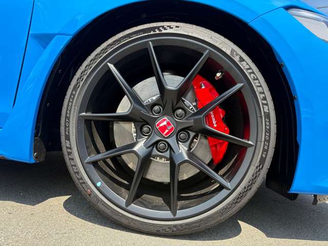 ホンダ シビック ２．０ レーシングブラックパッケージ R8年 (東海) 99