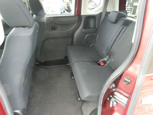 ホンダ Ｎ　ＢＯＸ ６６０ カスタムＧ ＳＳパッケージ H25年 (東海) 99