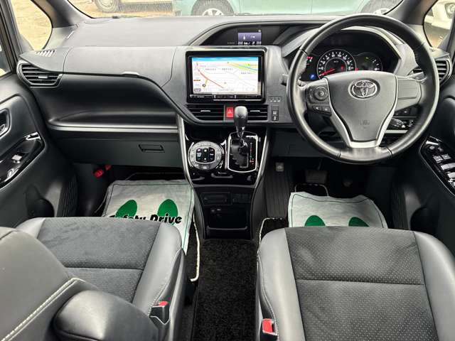 トヨタ ヴォクシー ２．０ ＺＳ 煌ＩＩＩ ４ＷＤ R3年 (北海道) 99