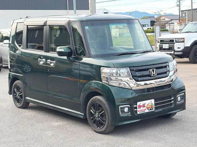 ホンダ Ｎ　ＢＯＸ ６６０ カスタムＧ ＳＳパッケージ ブラックスタイル H29年 (九州・沖縄) 99