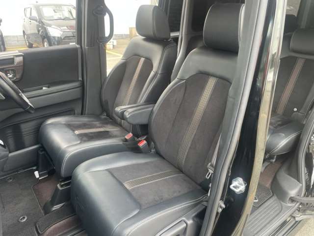 ホンダ Ｎ　ＢＯＸ カスタム ６６０ Ｇ ＥＸ ターボ ホンダセンシング H30年 (九州・沖縄) 99