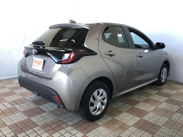 トヨタ ヤリス １．５ Ｘ ４ＷＤ R3年 (甲信越・北陸) 99