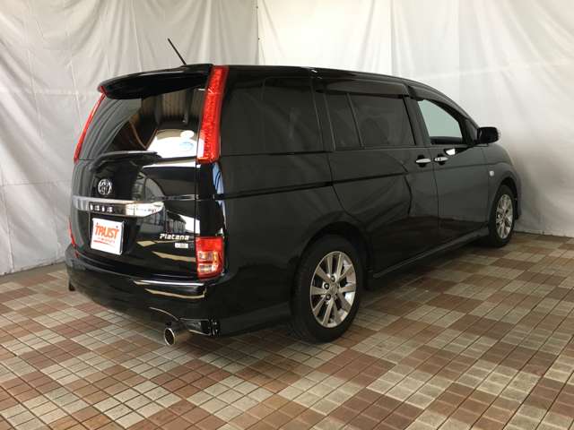 トヨタ アイシス ２．０ プラタナ ブラックリミテッド H23年 (甲信越・北陸) 99
