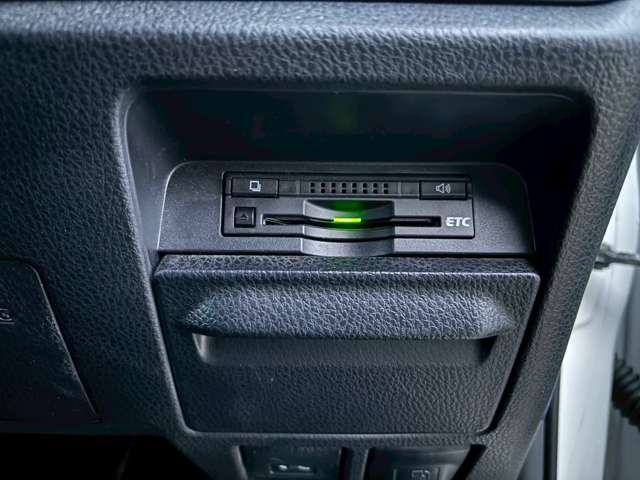 トヨタ ノア ２．０ ＳＩ ４ＷＤ H27年 (甲信越・北陸) 99