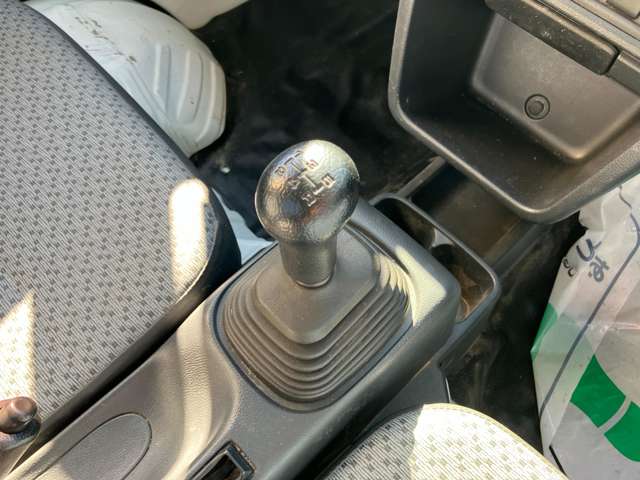 三菱 ミニキャブトラック ６６０ ミノリ ４ＷＤ H28年 (甲信越・北陸) 99