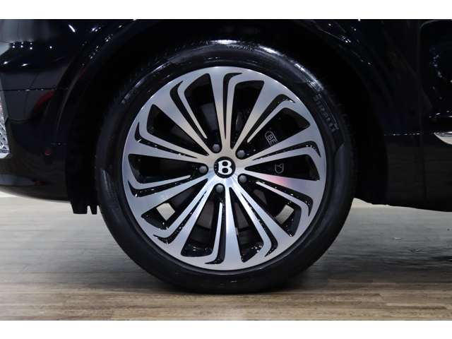 ベントレー ベンテイガ アズール ４ＷＤ R5年 (関東) 99