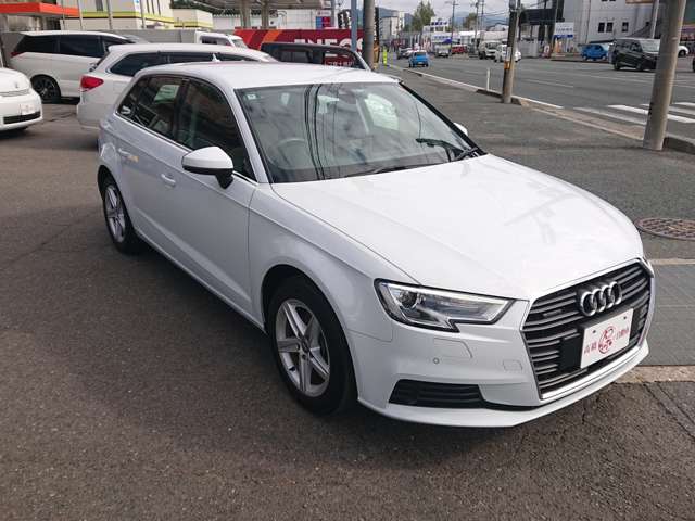 アウディ Ａ３　スポーツバック ２．０ ＴＦＳＩ クワトロ ４ＷＤ H30年 (東北) 99